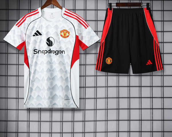 MANCHESTER UNITED ENSEMBLE DOMICILE 2025/26