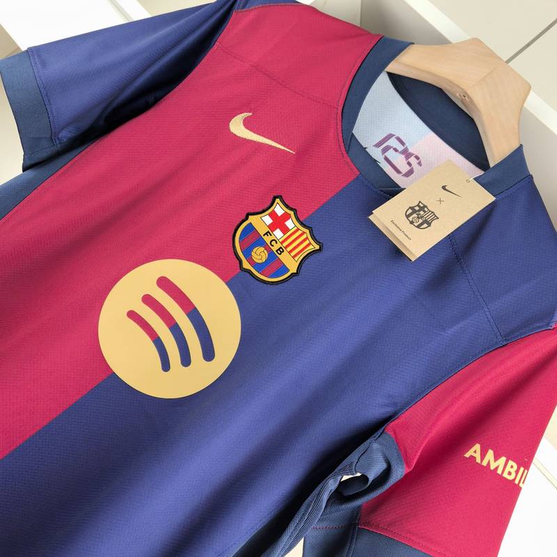 MAILLOT 24/25 BARCELONE CLASSIQUE