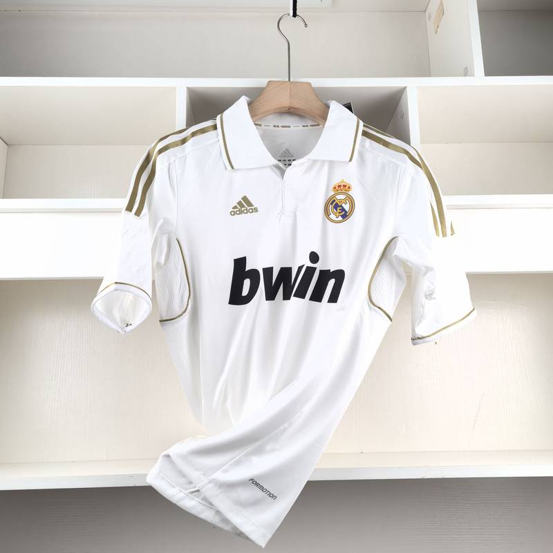 REAL MADRID 2011-12 HOME AUTHENTIC RETRO