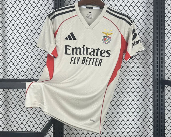 Benfica maillot foot extérieur 2025 2026