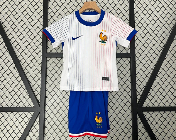 24/25 ENSEMBLE ENFANT FRANCE