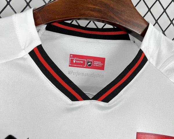 Albanie maillot Domicile foot 25 - 26