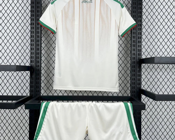 KIT ENFANT MAILLOT 25/26 ALGÉRIE DOMICILE